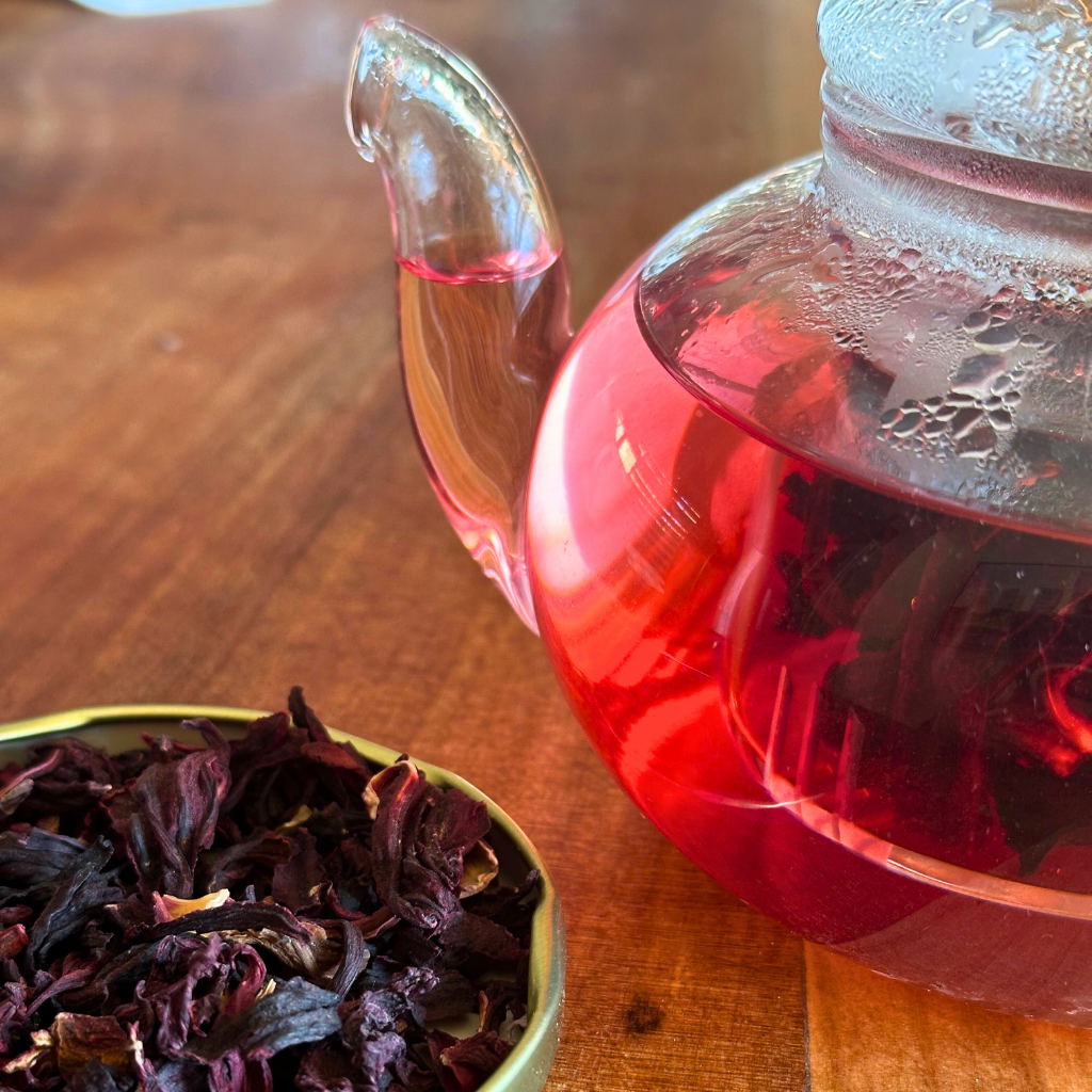 Beneficios del Té de Flor de Jamaica o Hibisco – The Hour of Tea